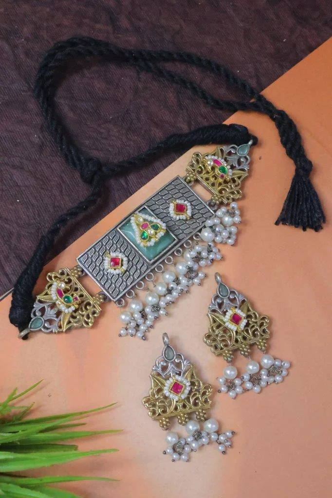 Engraved Panel Choker with Pearl Fringe and Earrings