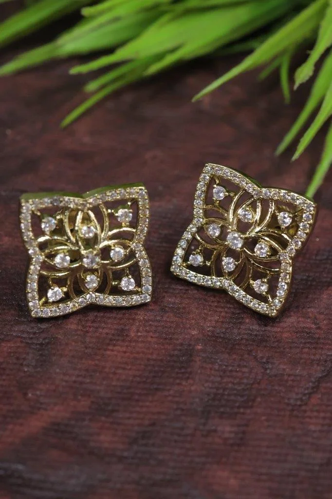 Square Kundan Stud Earrings with Zircon Border