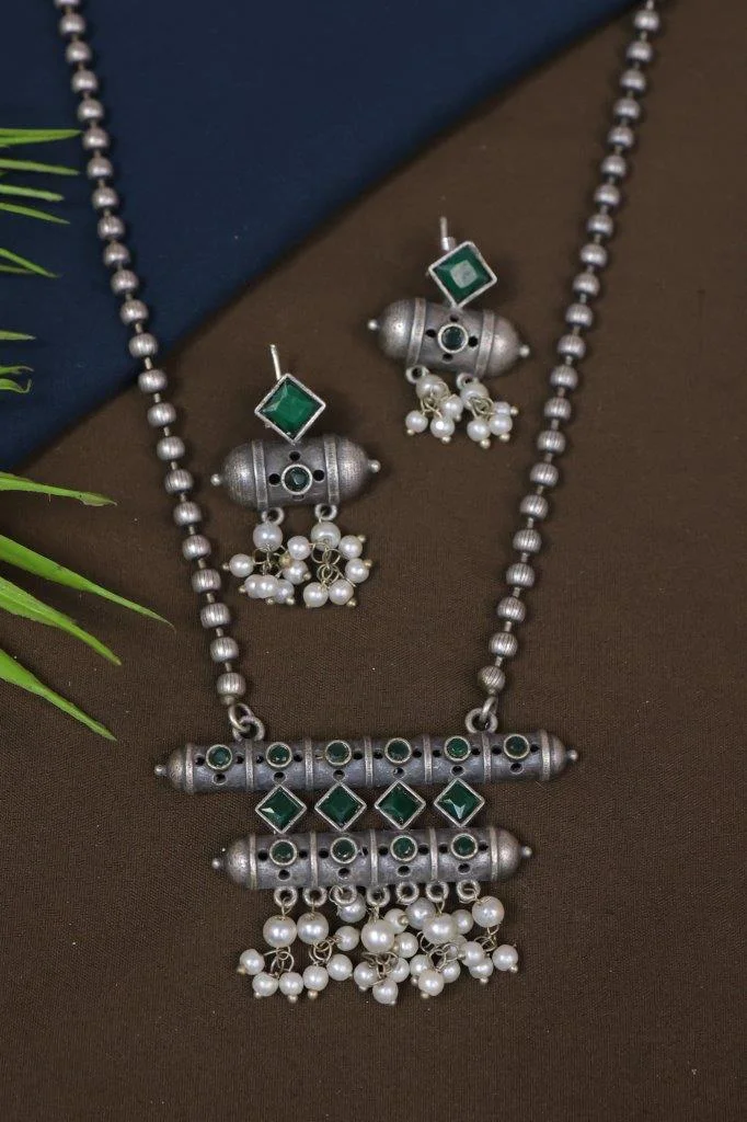 Double Bar Pendant Necklace with Dense Pearl Fringe