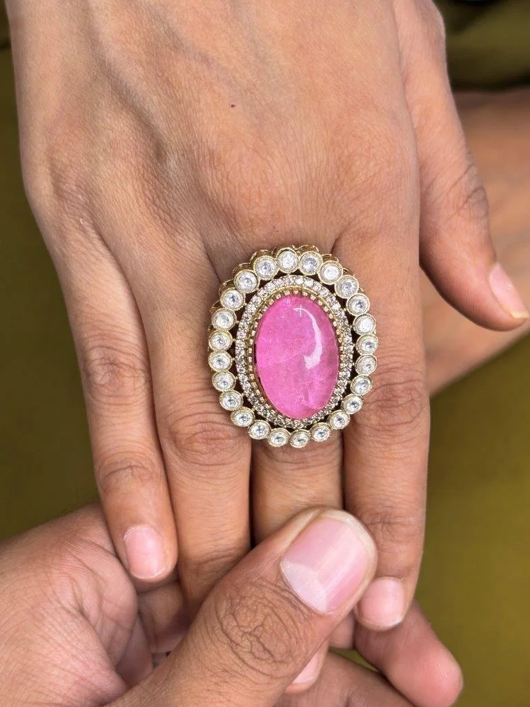 Oval Jadau Ring with Enamelled Border