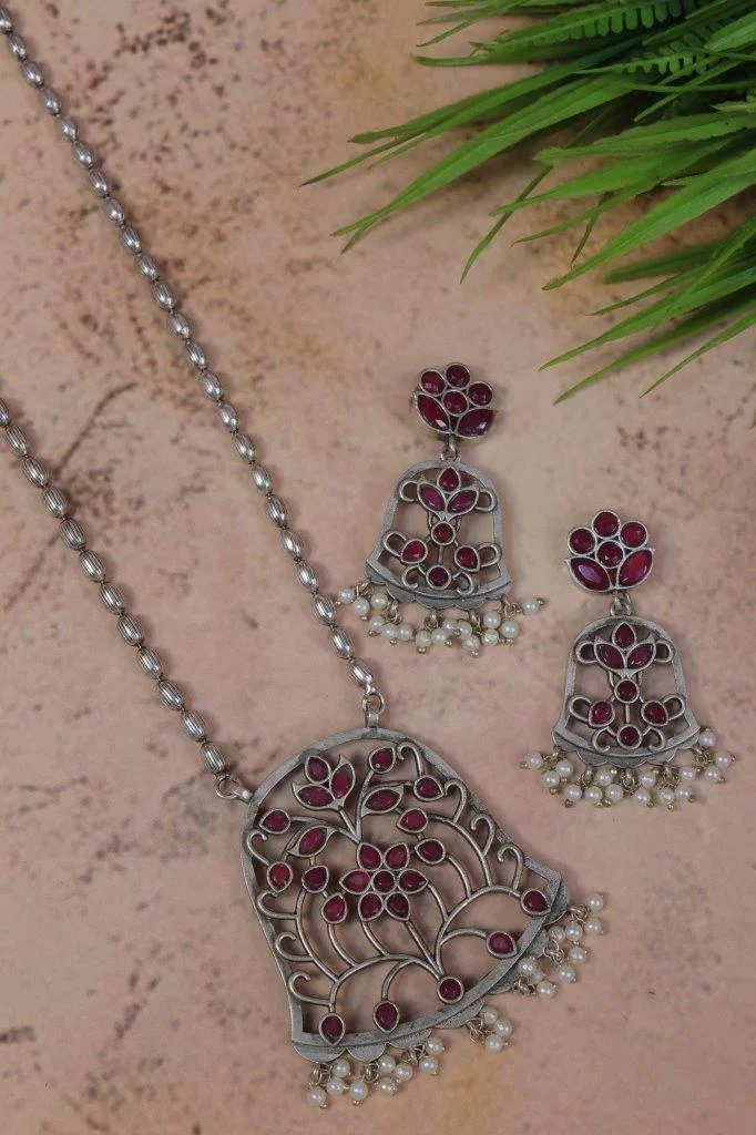Kemp Stone Floral Vine Pendant Necklace with Pearl Fringe