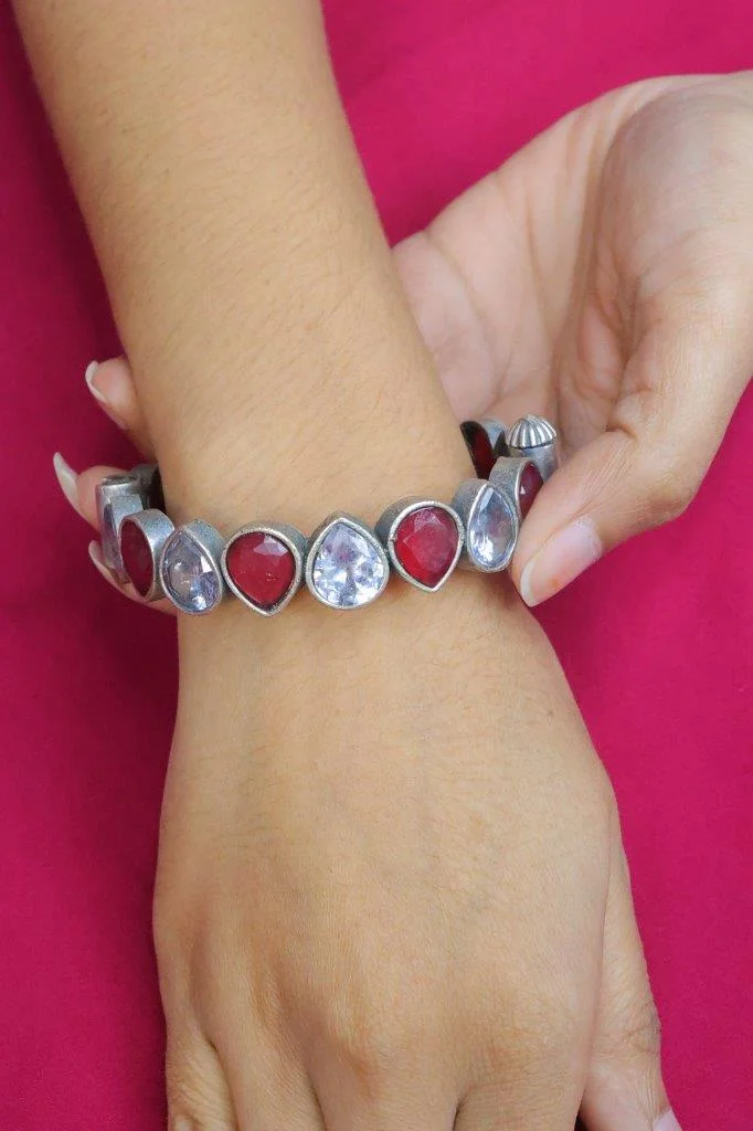 Oxidised Red and Clear Teardrop Adjustable Kada