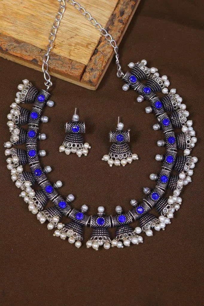 Jhumka Bead Choker with Stone Centres and Pearl Clusters