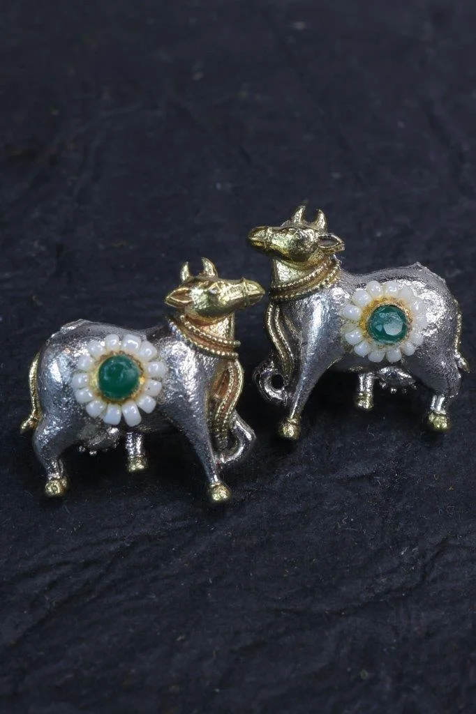 Dual Tone Nandi Bull Stud Earrings with Stone Flower