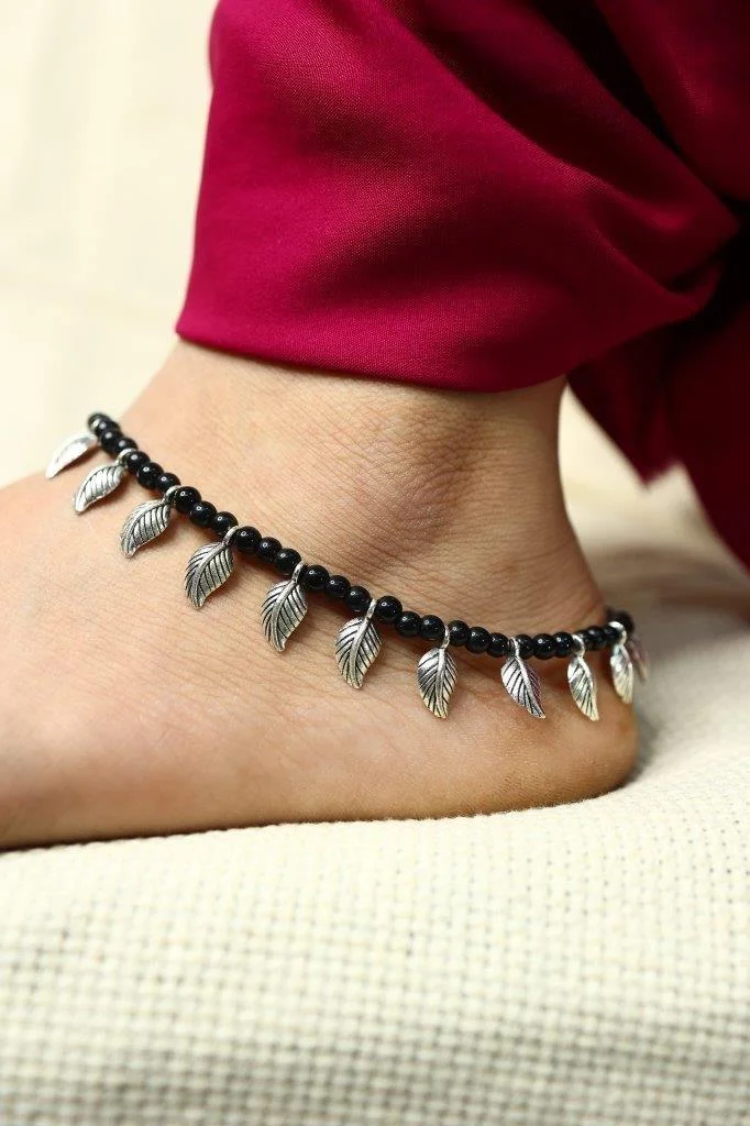 Black Bead Payal with Silver Leaf Charms