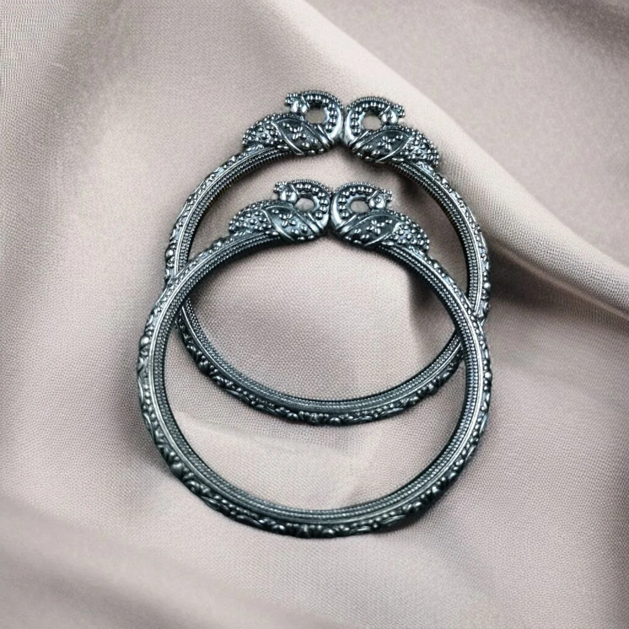 Oxidised Engraved Kada – view 2