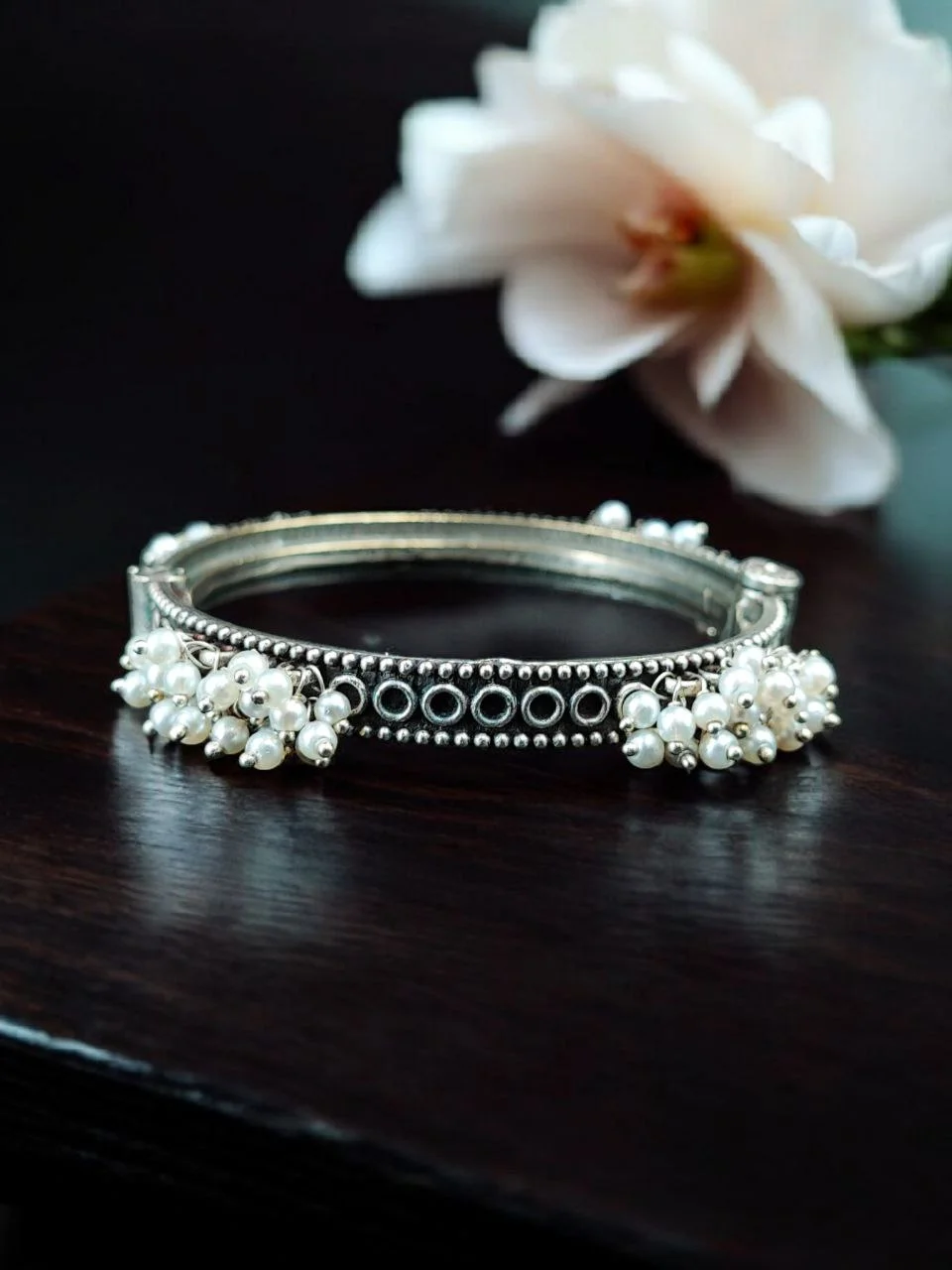 Oxidised Flat Pearl-Bead Bangle