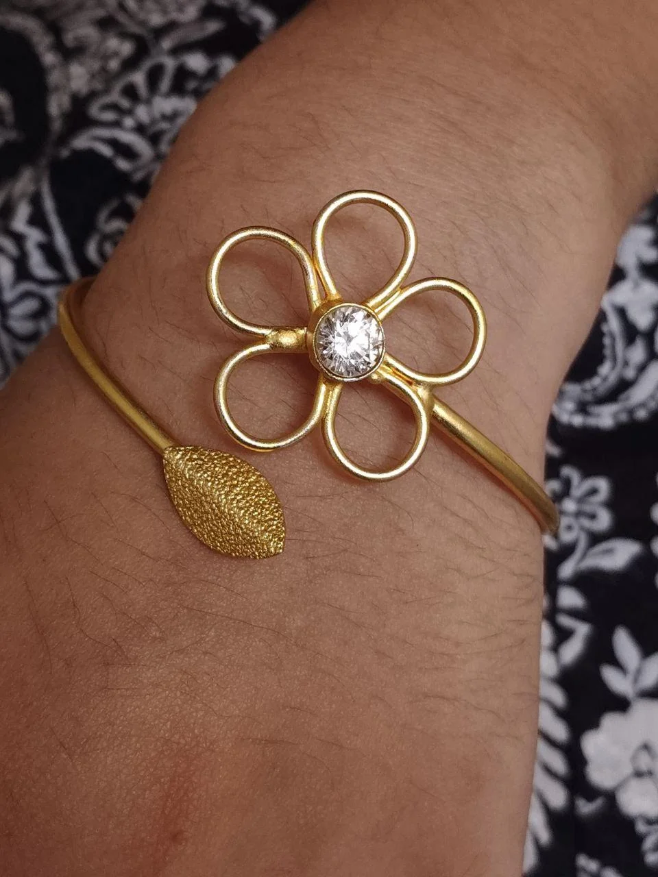 Gold Plated Wire Flower Cuff Bracelet with Solitaire Stone and Leaf End