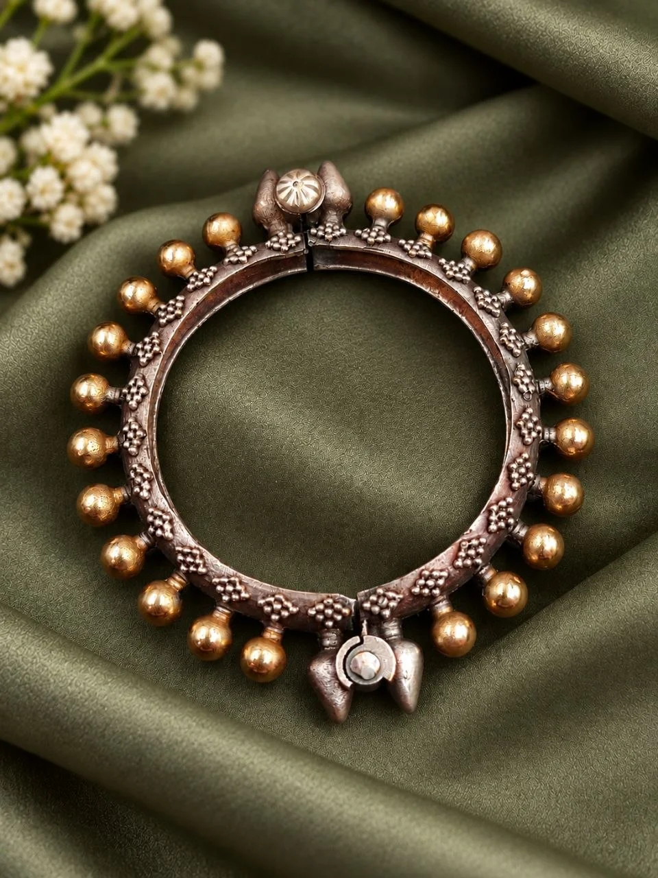 Two Tone Beaded Kada – view 3