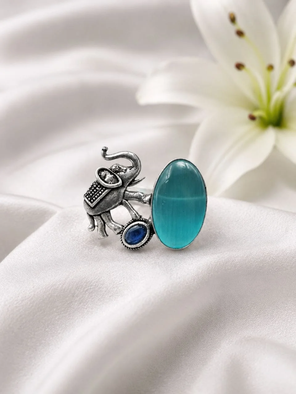 Oxidised Elephant Ring with Cabochon Stone – view 2