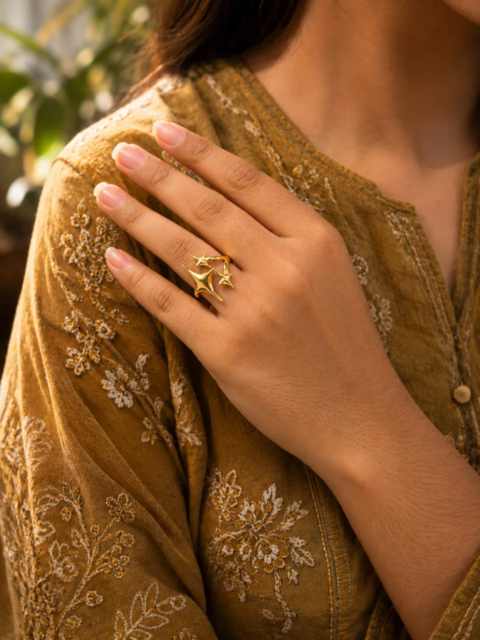 Anti-Tarnish Sparkle Star Cluster Ring