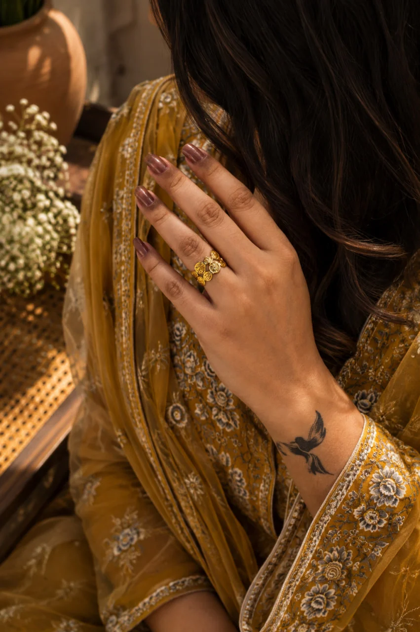 Anti-Tarnish Bezel Cluster Floral Ring