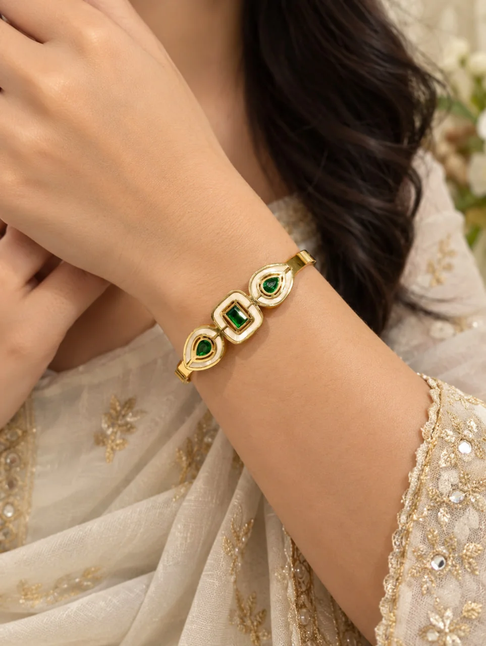 Green Stone Kundan Bangle with Pear and Square Settings