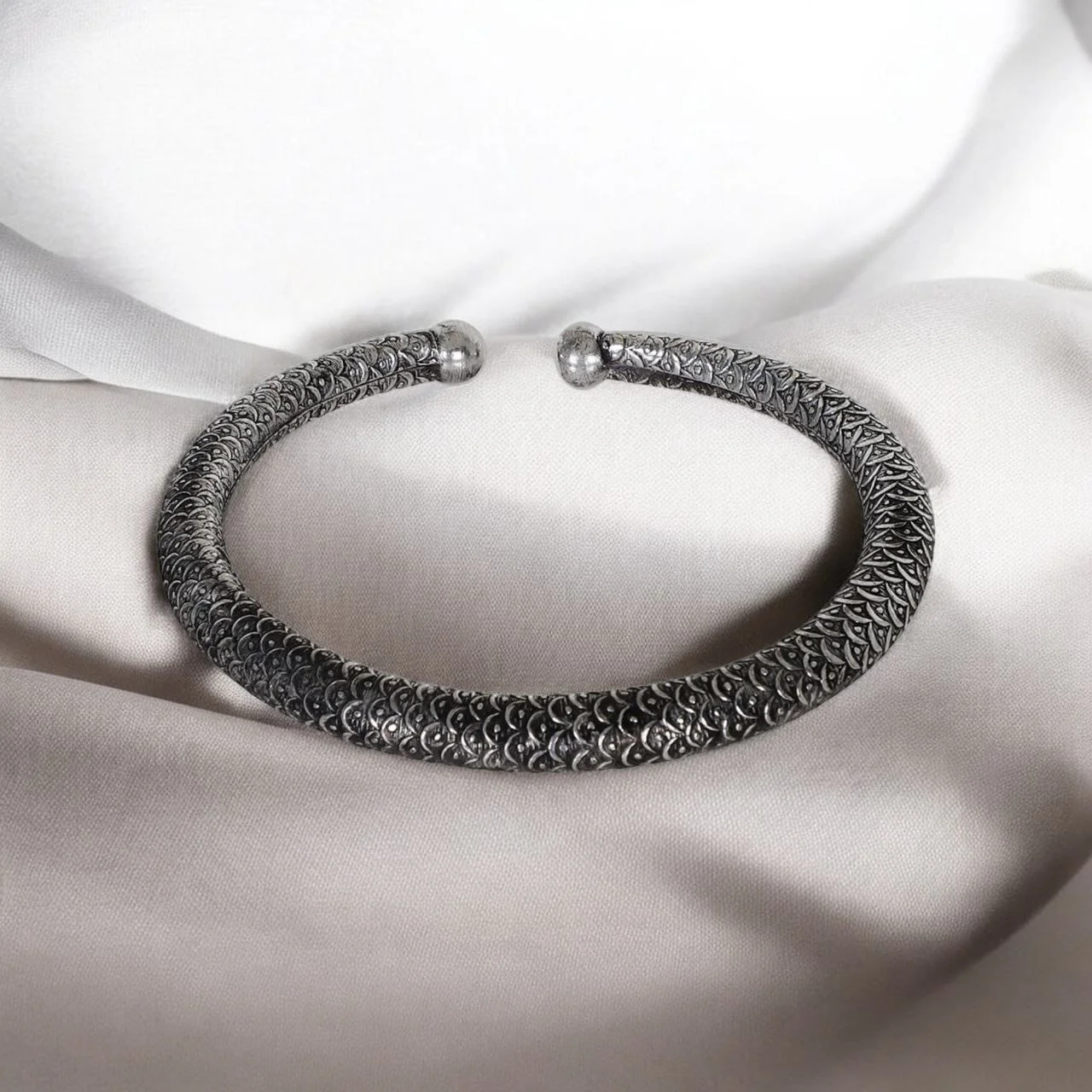 Textured Silver-Tone Brass Anklet with Adjustable Fit – view 2