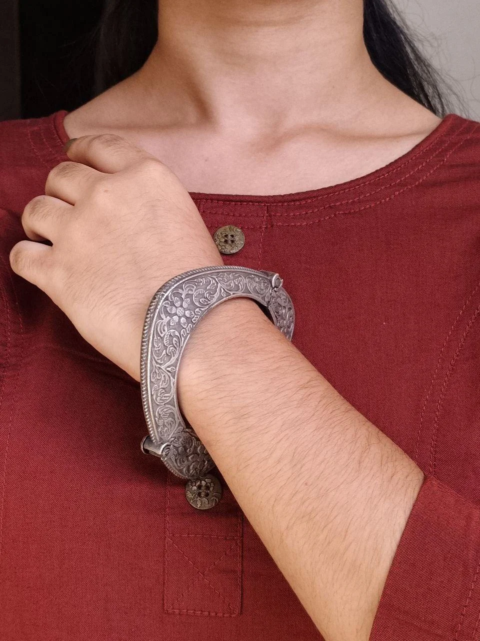Oxidised Scrollwork Kada