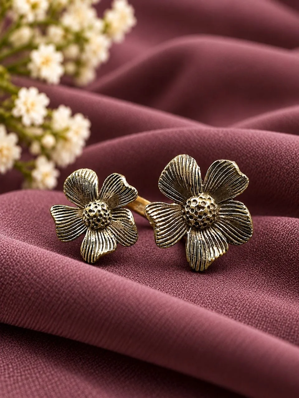 Gold Twin Flower Ring – view 2