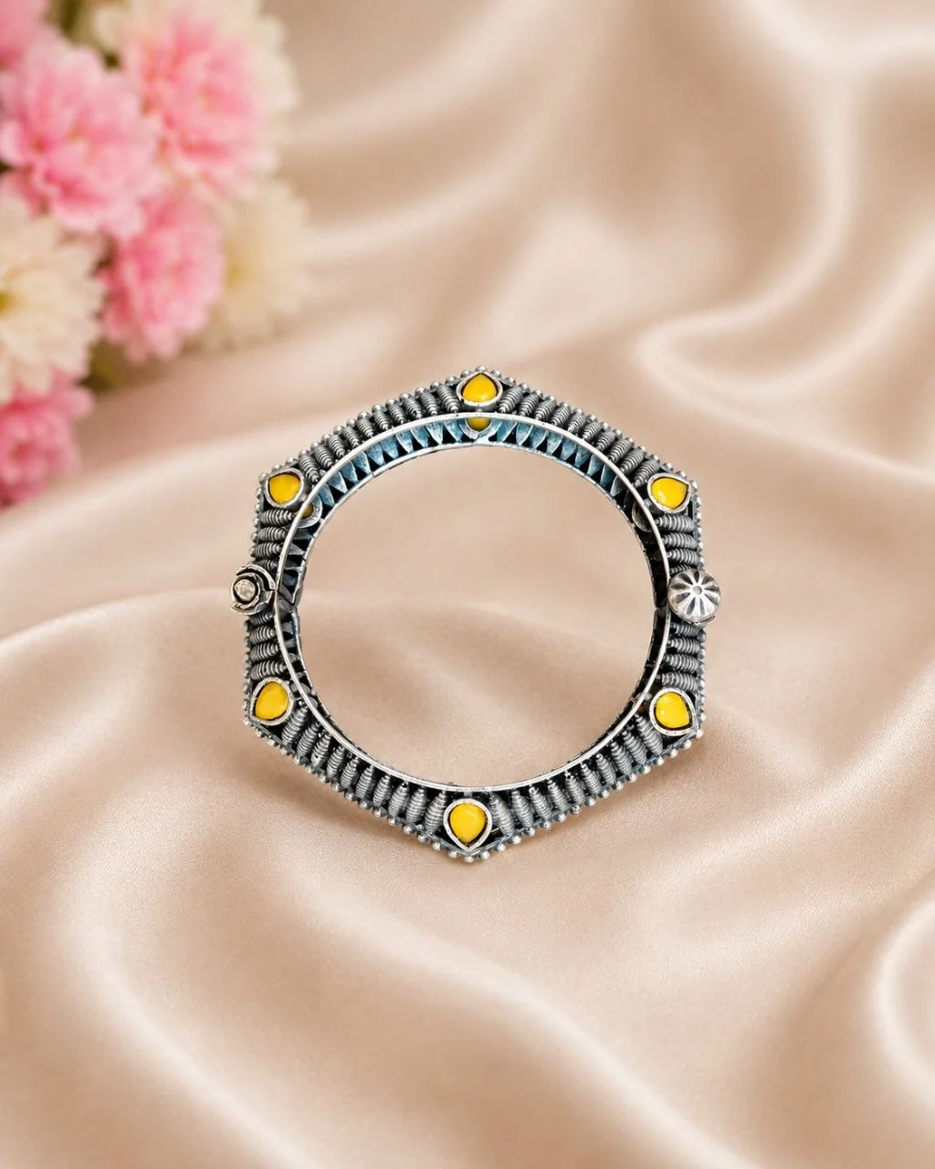 Oxidised Amber Cabochon Round Kada