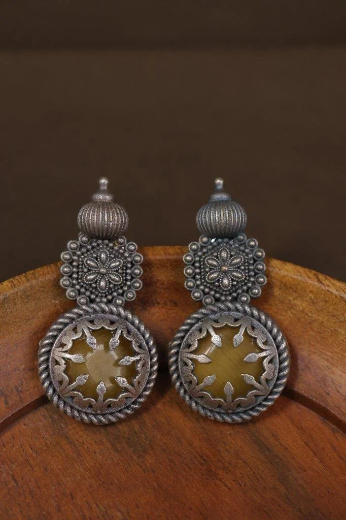 Star Cutout Disc Earrings in Oxidised Silver