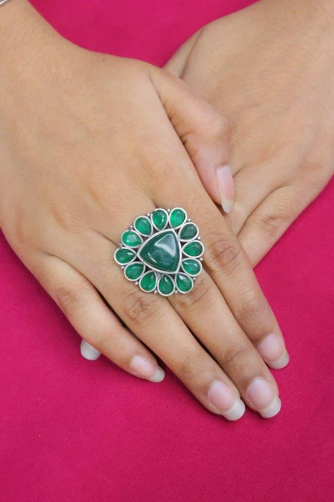 Six Petal Cabochon Flower Ring