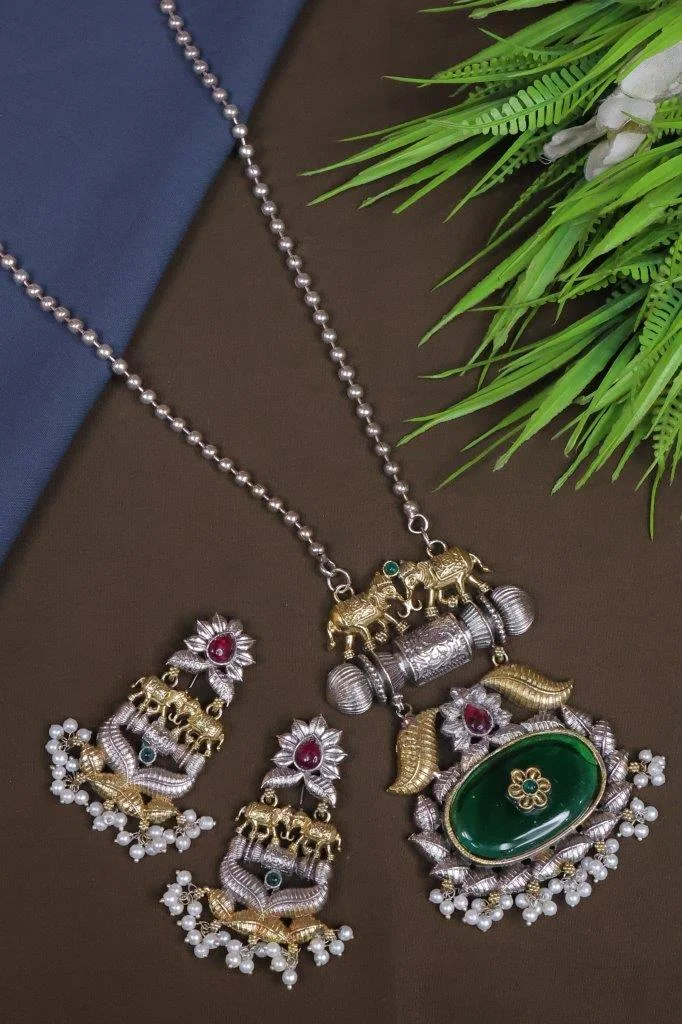 Elephant Pair Pendant Necklace with Oval Stone and Pearl Fringe