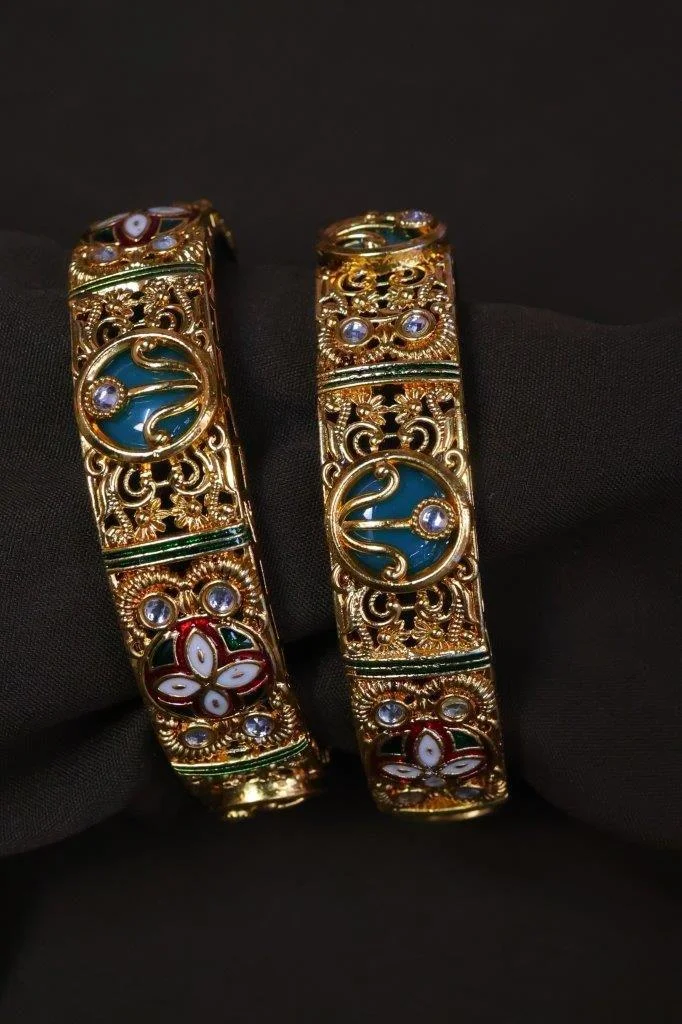 Gold Enamel Medallion Kada with Polki Stones
